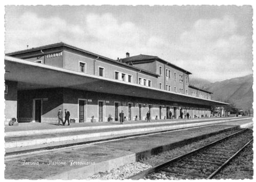 Isernia, stazione ferroviaria, 1975 circa