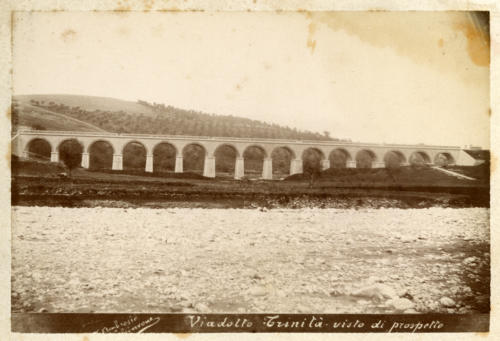 Isernia, 1893 circa, viadotto Trinità (foto D'Ambrosio e Schiavone)