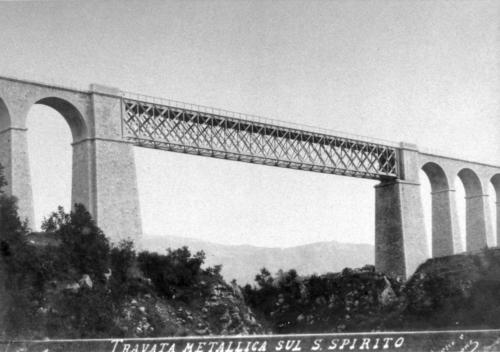 isernia, ponte Santo Spirito in metallo (foto D'Ambrosio e Schiavone)